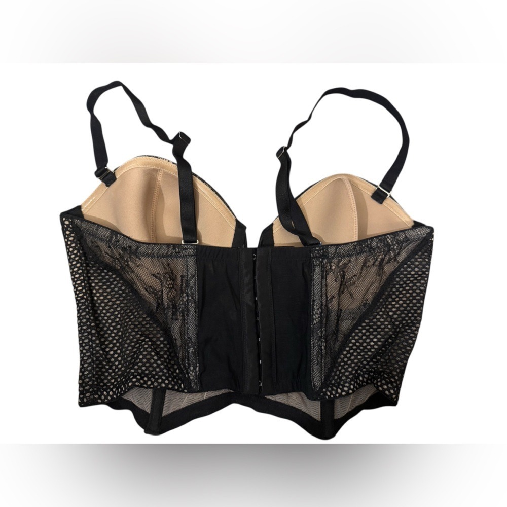 Victoria's Secret Black and Beige Lace Bra Size 36C. - Picture 2 of 3